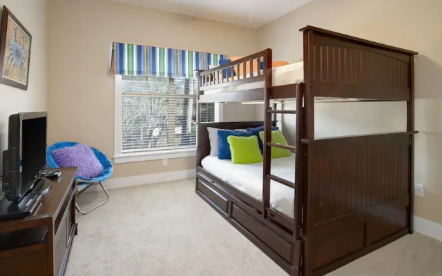 Magnolia Bay 8607