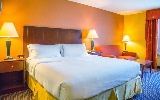 Holiday Inn Express & Suites Richland, an IHG Hotel