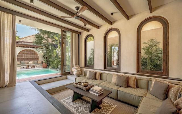 Bedouin House Pererenan