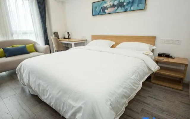 Heyu Simple Weishe Hotel (Kunming High-tech City College)