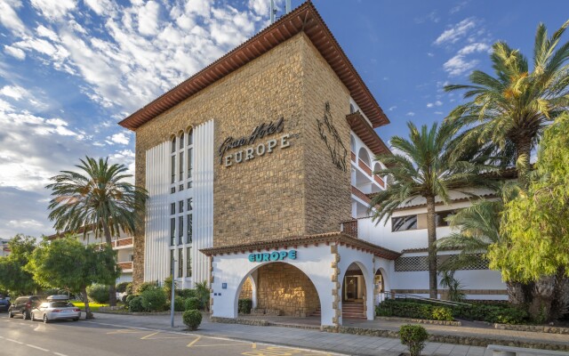 Hotel 4R Gran Europe
