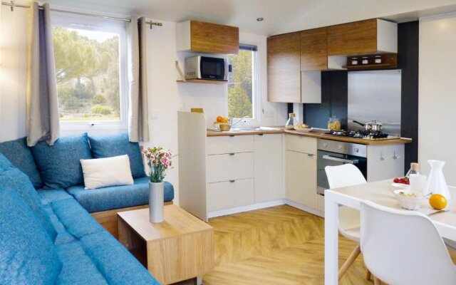 Charmant mobile-home 6 personnes - Camping 4*