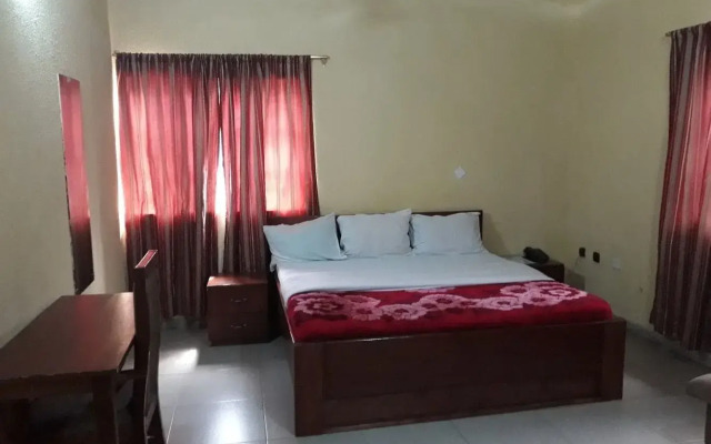 Filbon Hotel & Gardens
