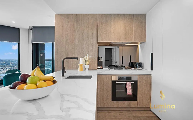 Lumina Suites