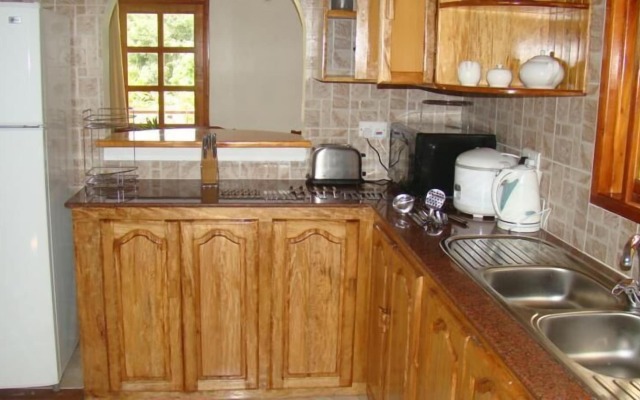 La Fontaine Holiday Apartments