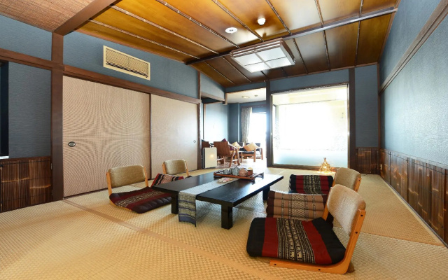 Yumemiduki Nipponia Hotel – Guest Rooms – Ito