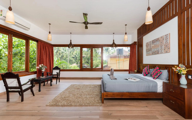 10BHK Super Luxury Villa with Private Pool