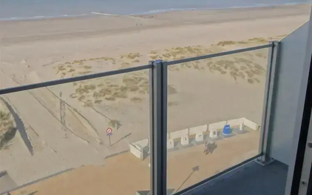 Apartment in Nieuwpoort by the Beach
