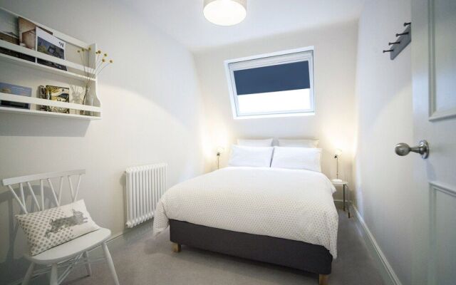 Stylish Wood Street Apartment