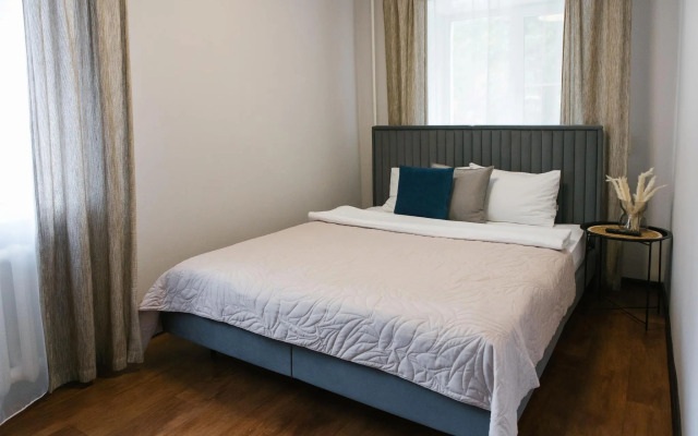 Apartments on Amur Boulevard 12