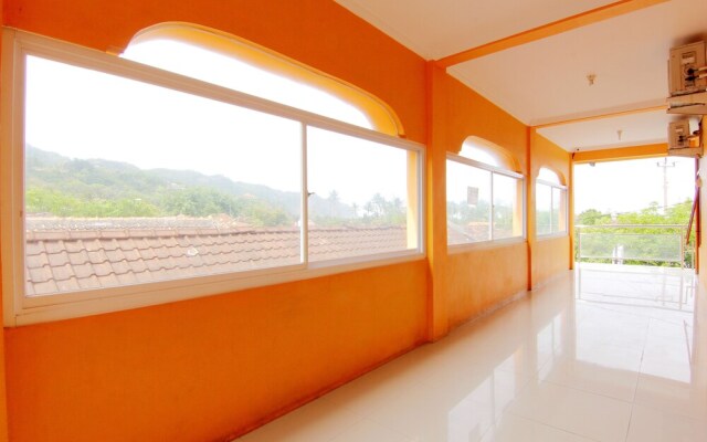 Hotel Gandung Yunior