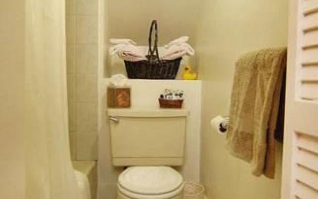 One Centre Street Inn