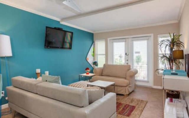 Condo Di Cocco by AB Sea Rentals