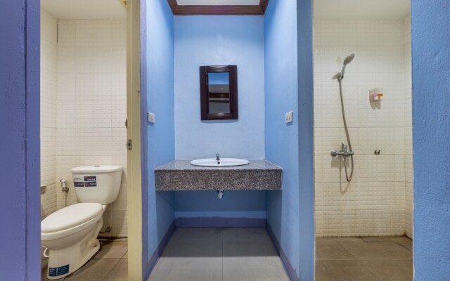 OYO 1153 New Star Hotel