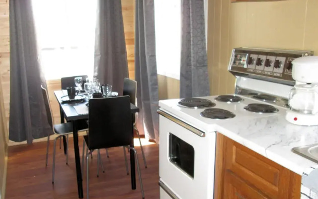 Edgewater Resorts - Edgewater Cottages