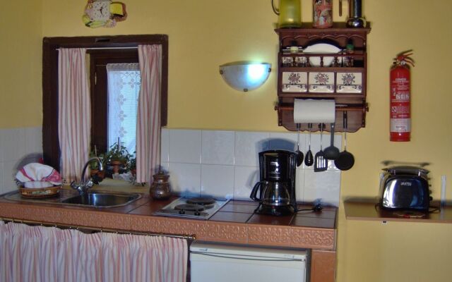 Apartamentos Monasterio de San Antonio