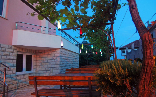 Apartments Kairos