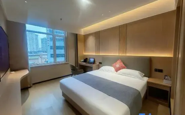 Yanhe Yunqi Business Hotel