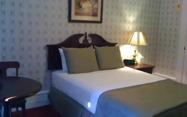 Green Park Inn