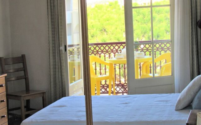 Albufeira Central Apartment 2 Rooms, Wifi, Pool