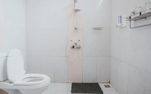 RedDoorz Plus @ Tanjung Karang Lampung 2