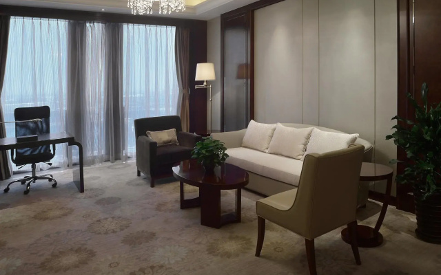 Sheraton Shenyang South City Hotel