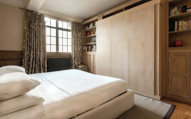 Cockspur Street by Onefinestay