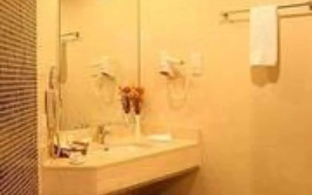 Shenzhen Hotel Company Bathhouse