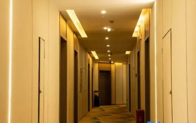 Zhongpu Hotel
