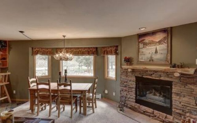 Cinnamon Ridge Condominiums