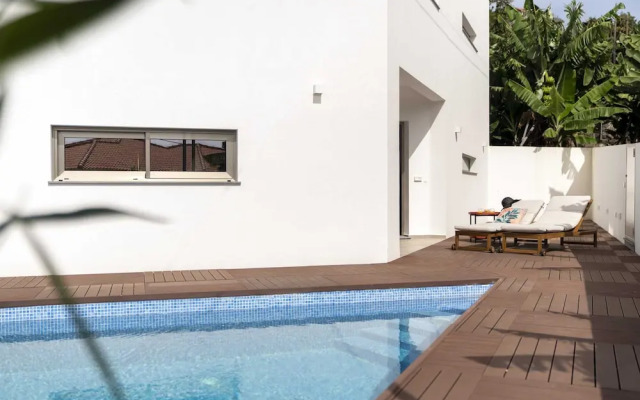Family Vacation With Private Pool - Vila Chu