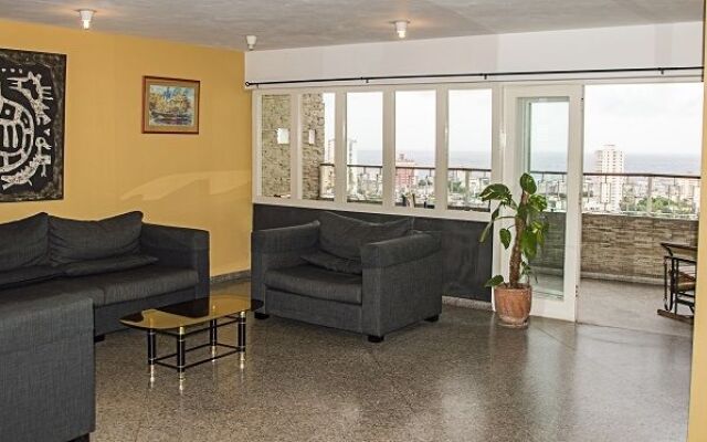 Aparthotel Ada