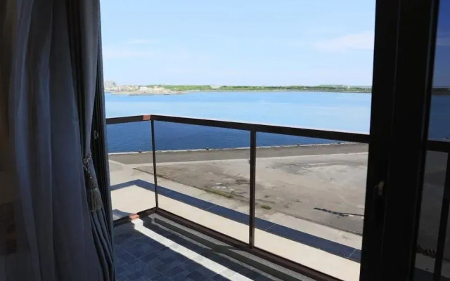 Lucky Bay Bed and Breakfast