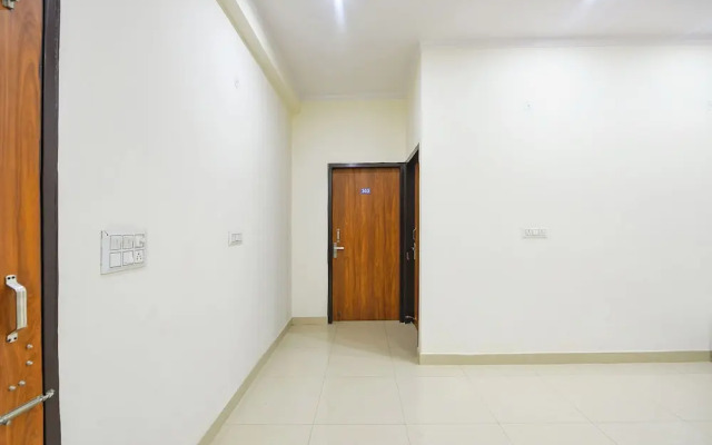 Fabhotel Vr Residency