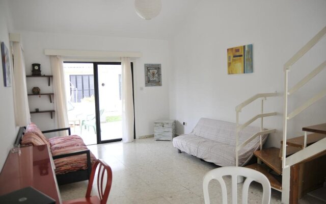 Kermia Beach Apartment