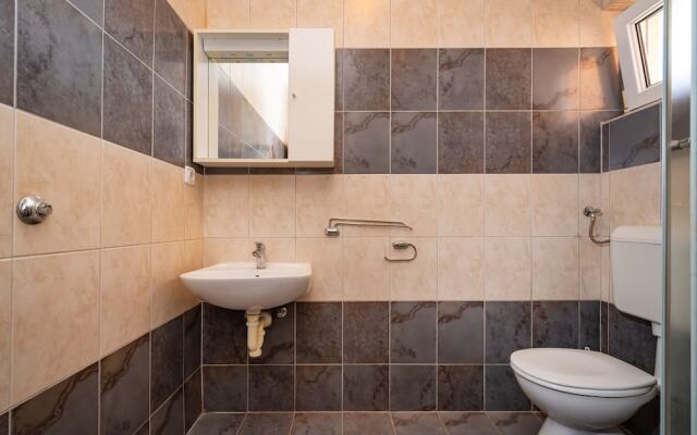 Bonvie Apartments in Center B4