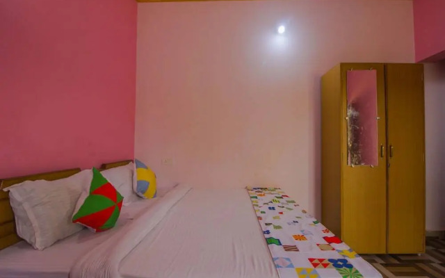 OYO 17019 Home Studio With Balcony Calangute
