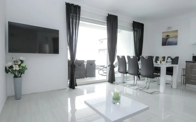 Lumada - 3Bedroom Apartment with Pool