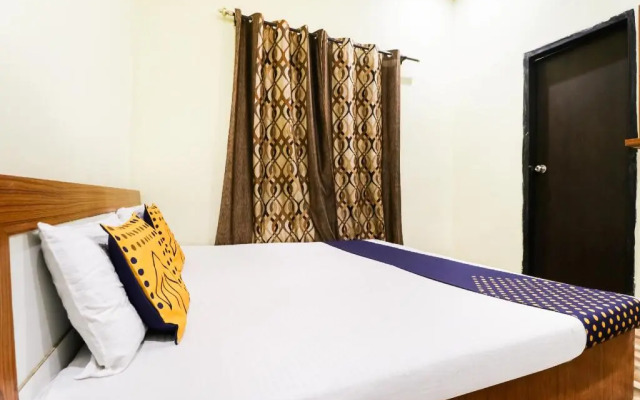 Hotel Gold Inn by OYO Rooms