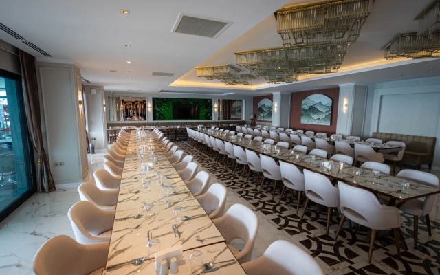 Vira Otel