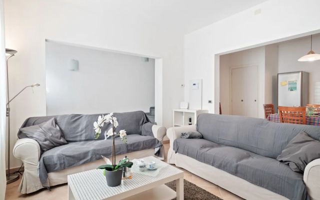 Carmencita's Vintage Coffee Apartment