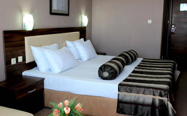 Regatta Palace Hotel