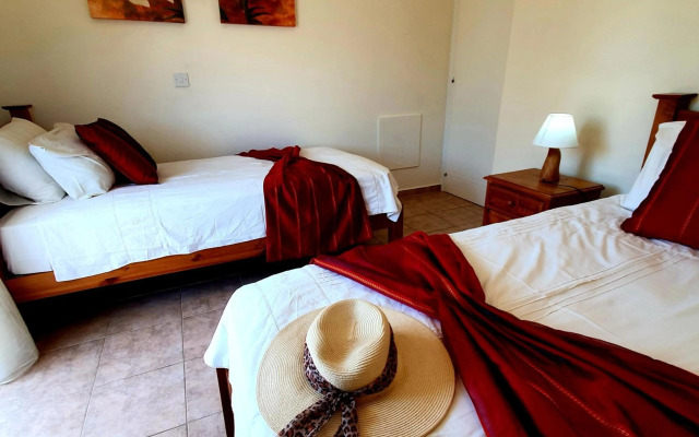 Lovely 2 bedroom apartment A206, 800m to the sea