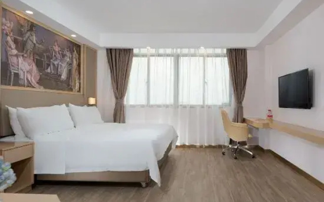 Vienna 3 Best Hotel (Maoming Diancheng)