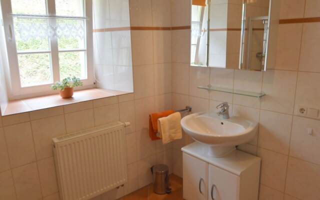 Peaceful Apartment in Plütscheid Eifel near Forest