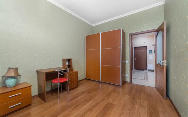 Novaya kvartira u morya .Primorskaya 5