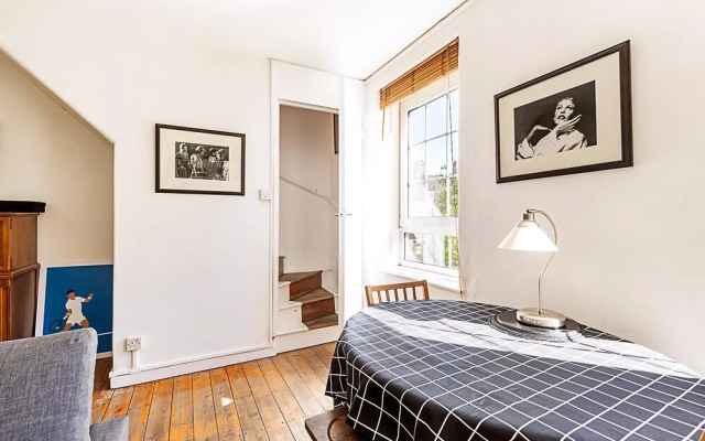 Sich - Warm & Inviting Flat by Liverpool Street