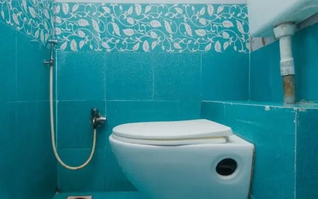 OYO 24504 Sion Residency