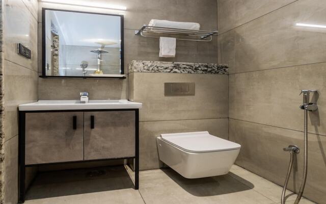 Townhouse OAK Hotel Oasis Blue