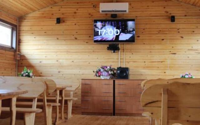 Guesthouse on Pribrezhnaya 73